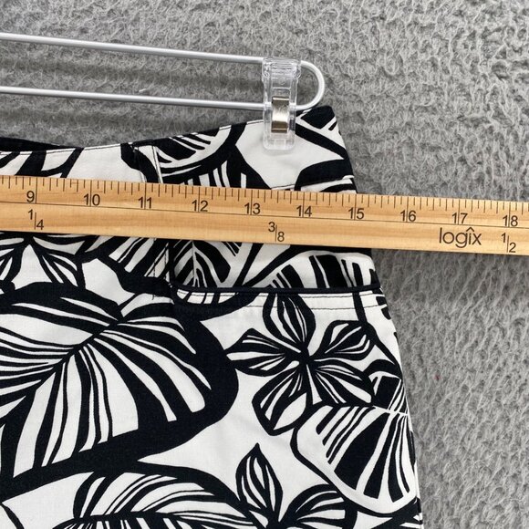 Talbots Pants Womens 8 Petite Black White Fern Floral Stretch Capri Crop Vintage - Picture 9 of 13